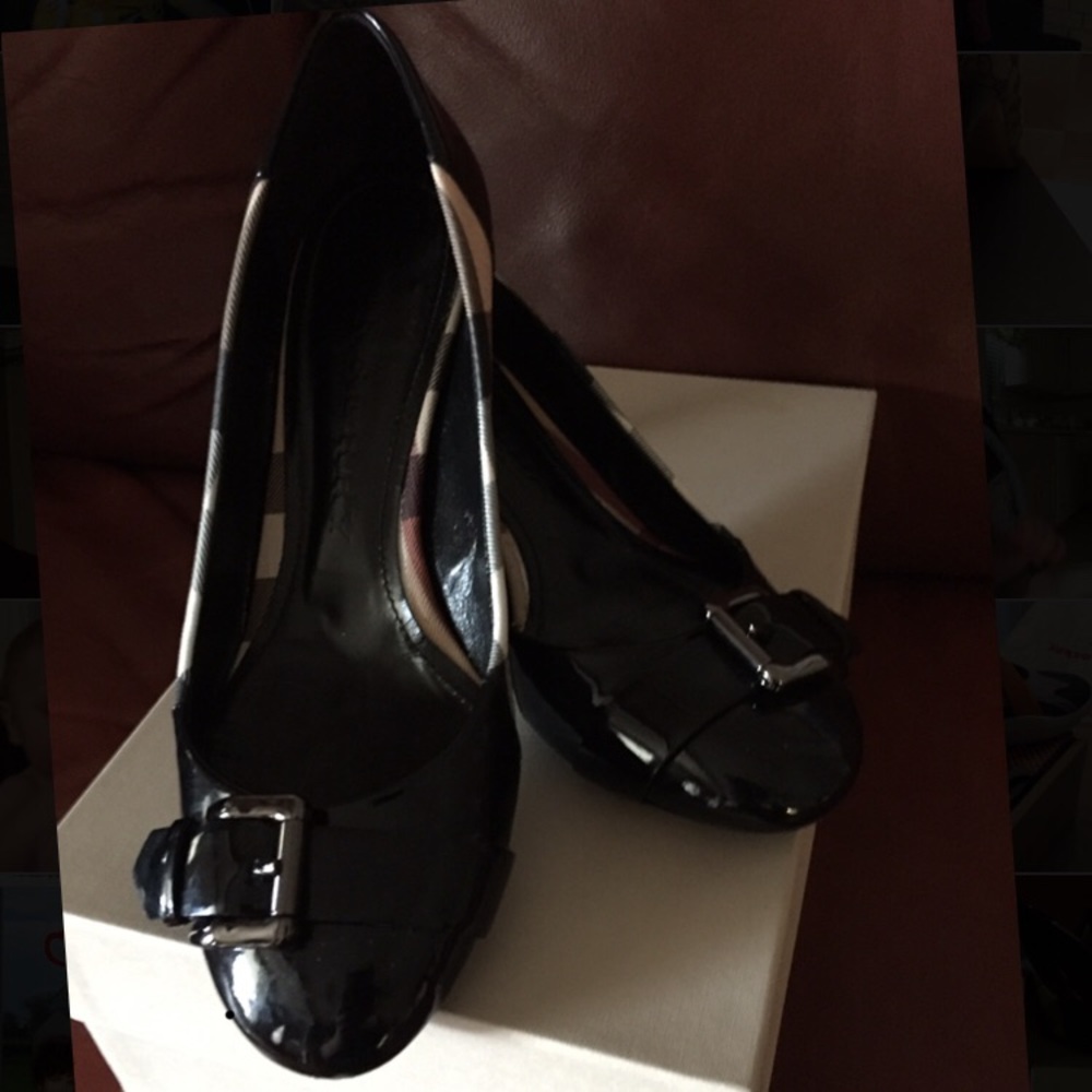 100% Authentic Burberry Heels